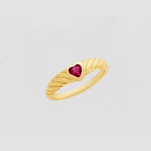 The M Jewelers Ruby Juna Heart Ring Size 5 Excellent Condition